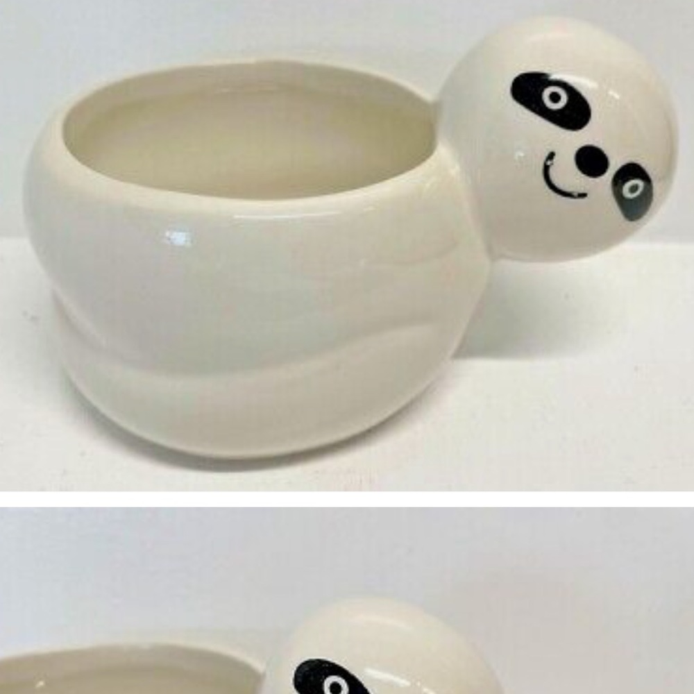 NWT white sloth vase planter